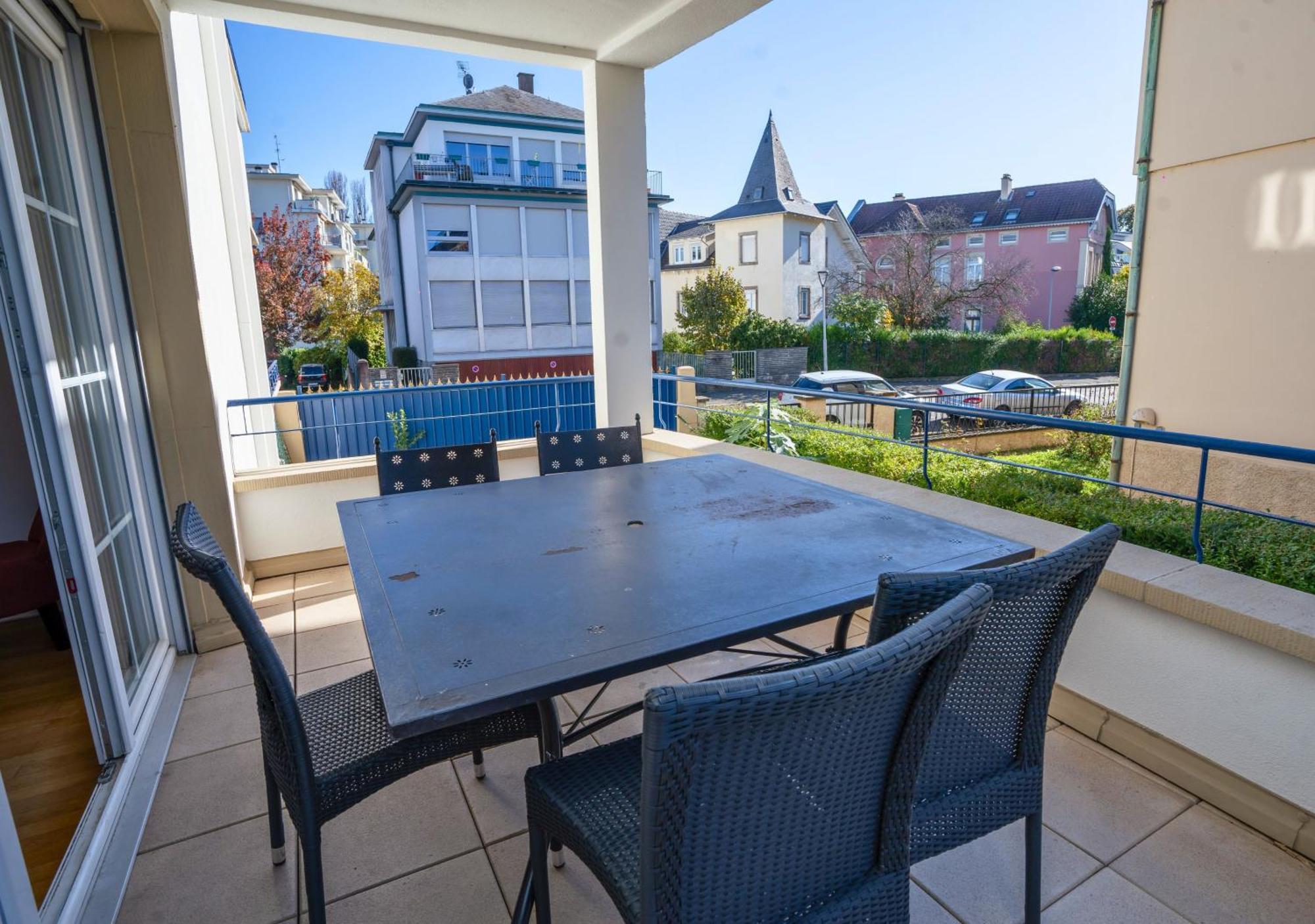 Charmant Appartement Avec Terrasse Dans Villa Strasburgo Esterno foto