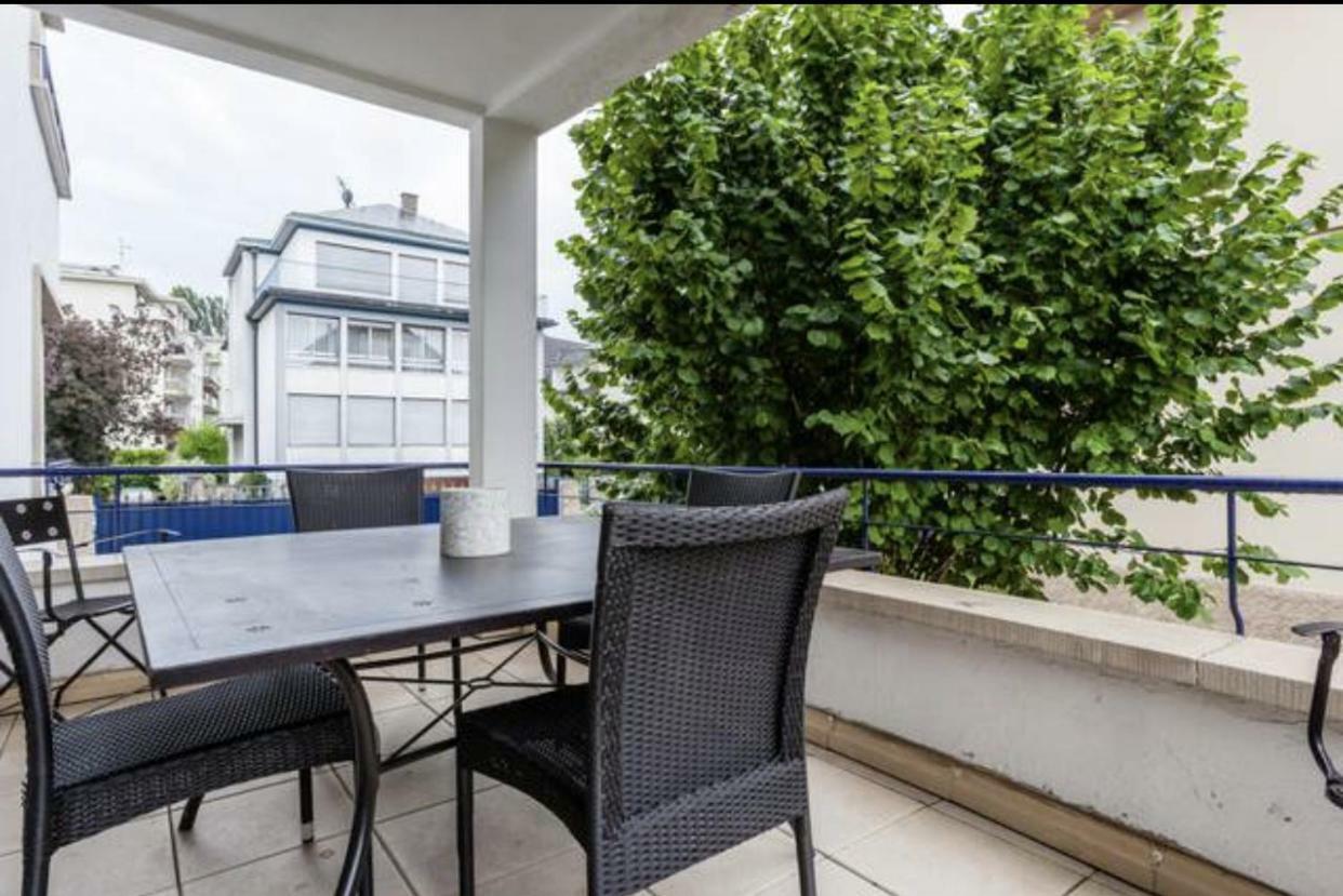 Charmant Appartement Avec Terrasse Dans Villa Strasburgo Esterno foto